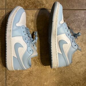 Nike Women's Athletic Shoes - Sky Blue and White